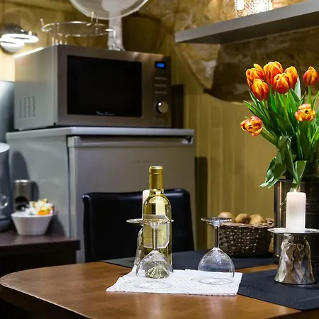 Jacuzzi Privé, Les 1001 Nuits à Sarlat