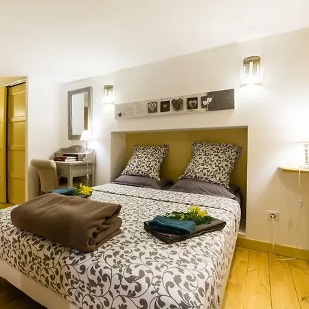 公寓 Jacuzzi Prive, Les 1001 Nuits A *