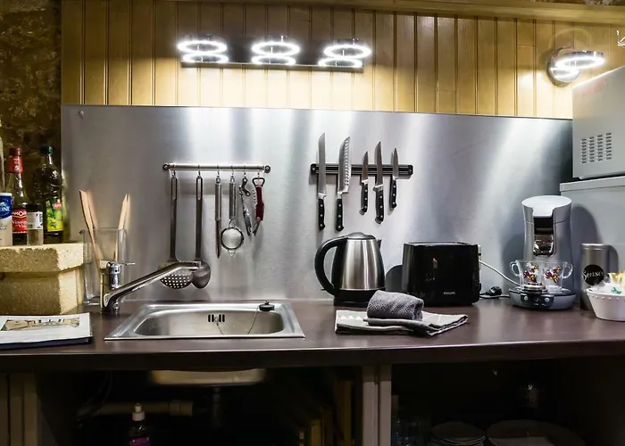 Jacuzzi Prive, Les 1001 Nuits A *